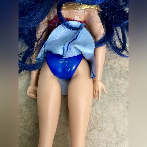 Super Woman Hero Doll - Picture 6 of 11